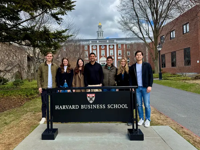 Harvard MBA - Harvard vs Wharton for MBA: Which is Better for You?